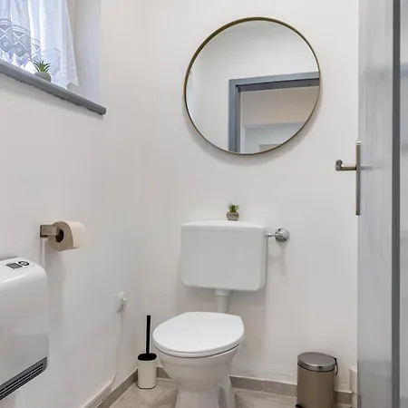 דירה Albglueck 2 Hechingen, 3 Schlafzimmer, 1-7 Personen, Burg 5 Km