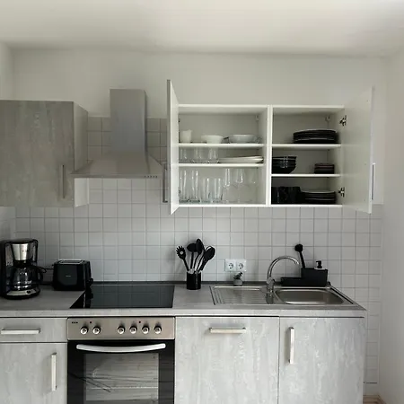 Albglueck 2 Hechingen, 3 Schlafzimmer, 1-7 Personen, Burg 5 Km *