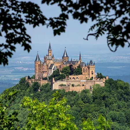 Albglueck 2 Hechingen, 3 Schlafzimmer, 1-7 Personen, Burg 5 Km *