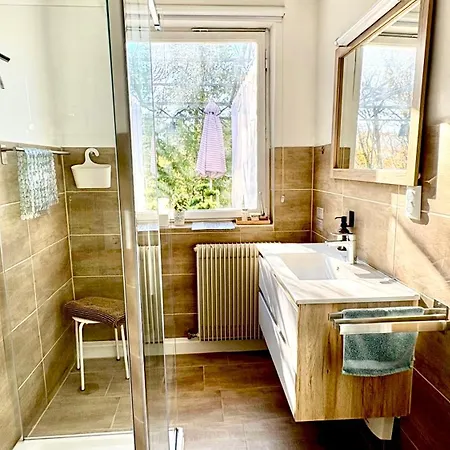Albglueck 2 Hechingen, 3 Schlafzimmer, 1-7 Personen, Burg 5 Km דירה